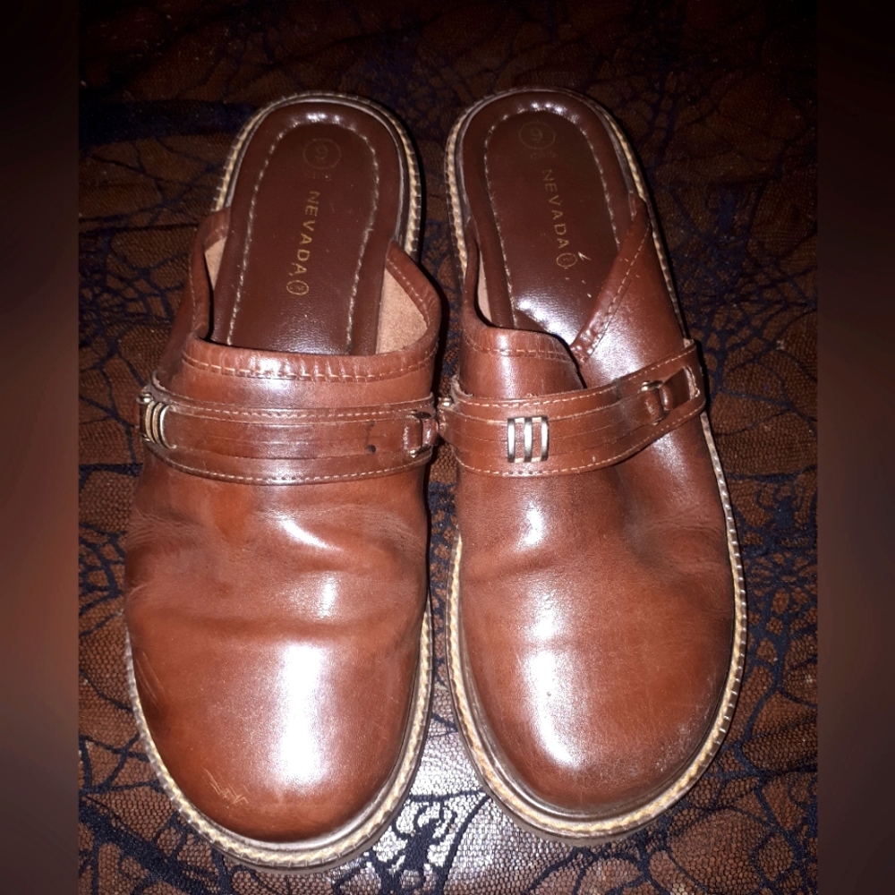 Vintage leather clogs